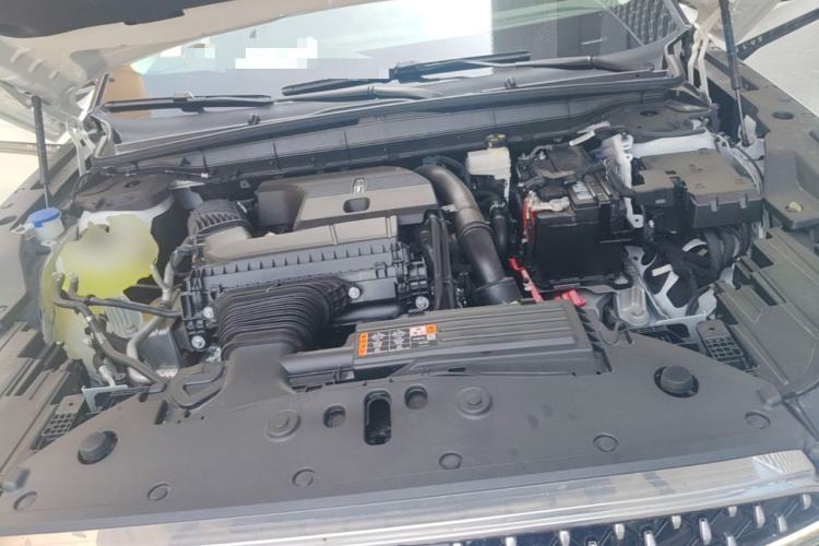 Used Lincoln Nautilus 2025 2.0T Four-Wheel Drive Luxury Edition Engine Bay