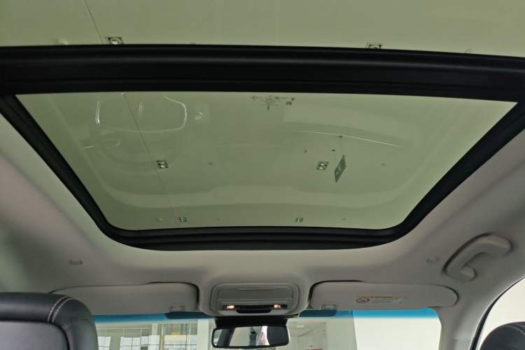 Used Lincoln Nautilus 2025 2.0T Four-Wheel Drive Luxury Edition Headliner