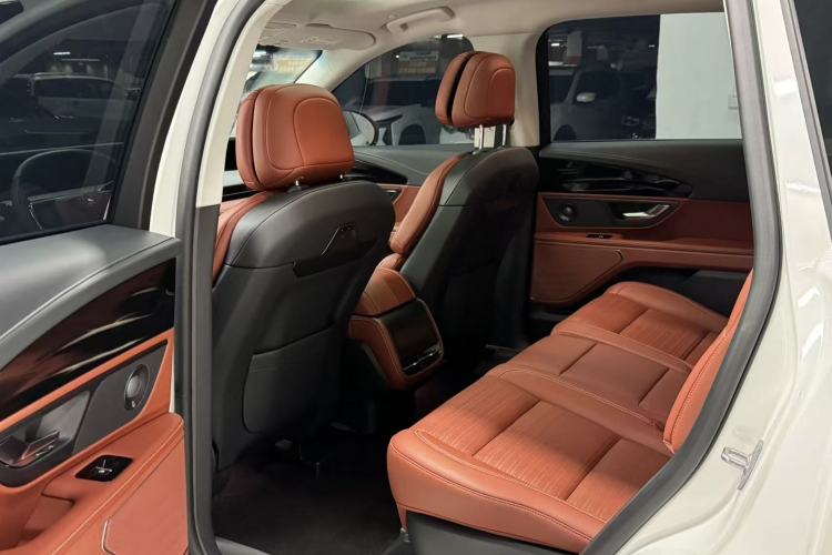 Used Lincoln Nautilus 2025 2.0T All-Wheel-Drive Zunrui Edition Left Rear Seat