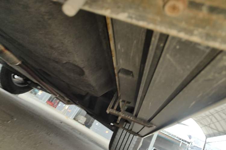 Used Lincoln Nautilus 2025 2.0T Four-Wheel Drive Luxury Edition Left Side Sill