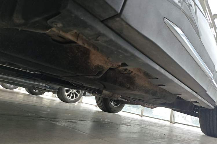 Used Lincoln Nautilus 2025 2.0T Four-Wheel Drive Luxury Edition Left Side Sill