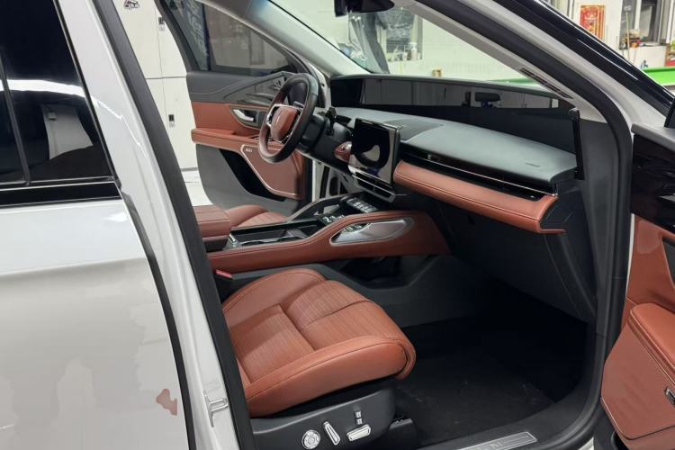Used Lincoln Nautilus 2025 2.0T All-Wheel-Drive Zunrui Edition Right Front Seat