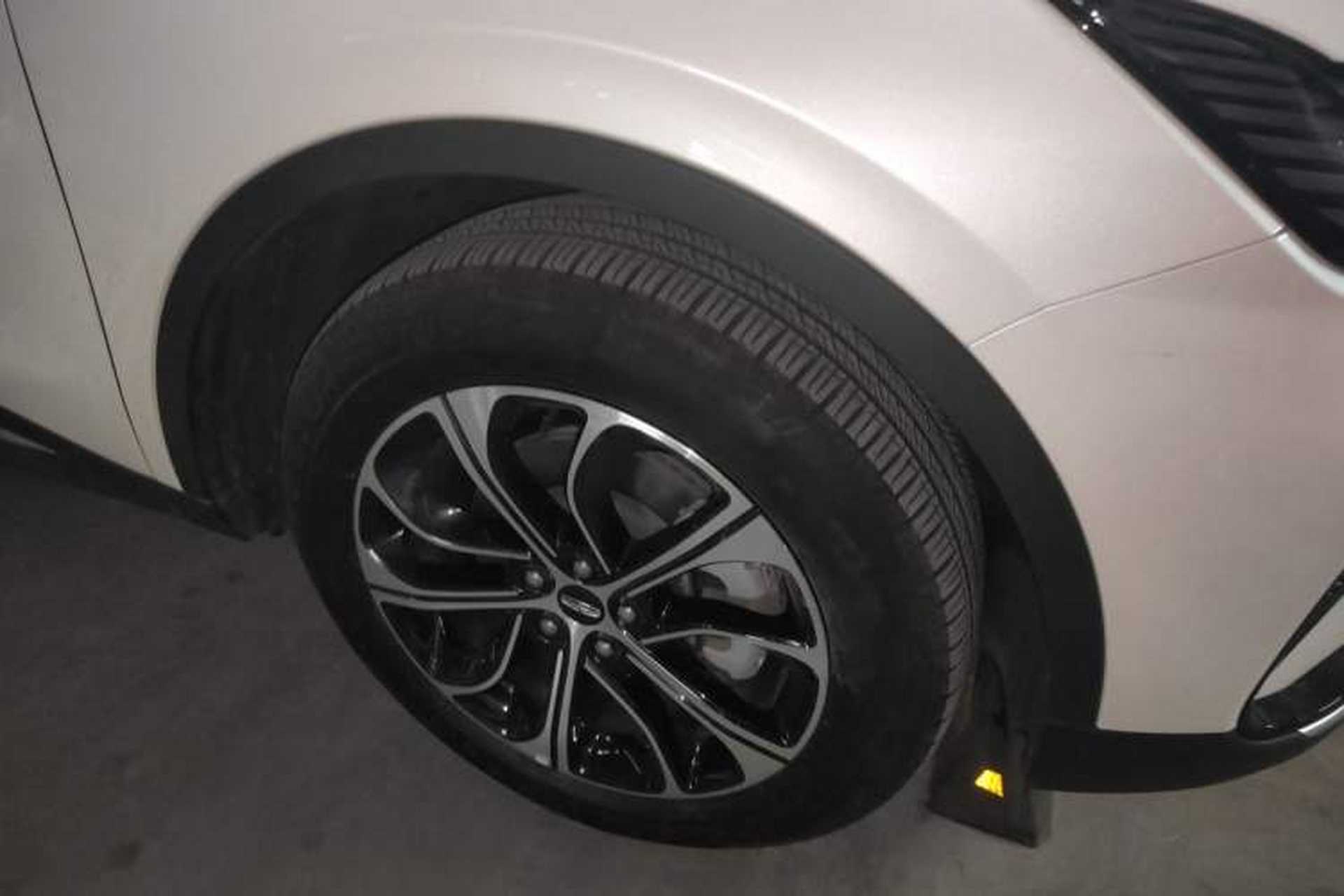 Used Lincoln Nautilus 2025 2.0T Four-Wheel Drive Luxury Edition Right Front Wheel Hub