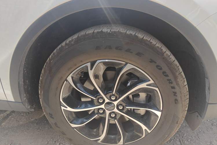 Used Lincoln Nautilus 2025 2.0T Four-Wheel Drive Luxury Edition Right Front Wheel Hub