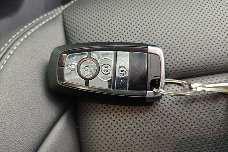 Used Lincoln Nautilus 2025 2.0T Four-Wheel Drive Luxury Edition Vehicle Key