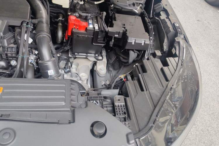 Used Lincoln Nautilus 2026 Model, 2.0T Four-Wheel-Drive Zunxiang Version Engine Bay Left