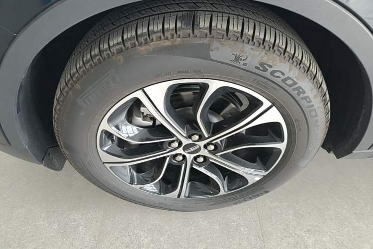Used Lincoln Nautilus 2026 Model, 2.0T Four-Wheel-Drive Zunrui Version Left Front Wheel Hub