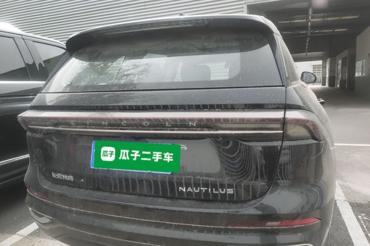 Used Lincoln Nautilus 2025 Model 2.0T Two-Wheel Drive Qihang Edition Rear