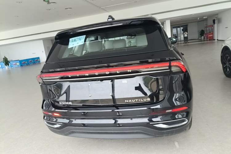 Used Lincoln Nautilus 2026 Model, 2.0T Four-Wheel-Drive Zunrui Version Rear