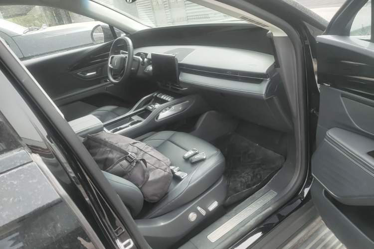 Used Lincoln Nautilus 2025 Model 2.0T Two-Wheel Drive Qihang Edition Right Front Seat
