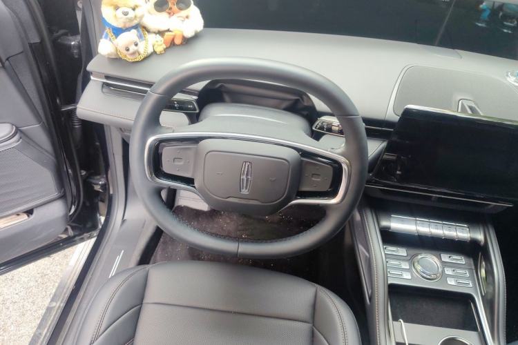 Used Lincoln Nautilus 2026 Model, 2.0T Four-Wheel-Drive Zunxiang Version Steering Wheel