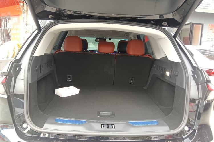 Used Lincoln Nautilus 2026 Model, 2.0T Four-Wheel-Drive Zunyi Version Trunk