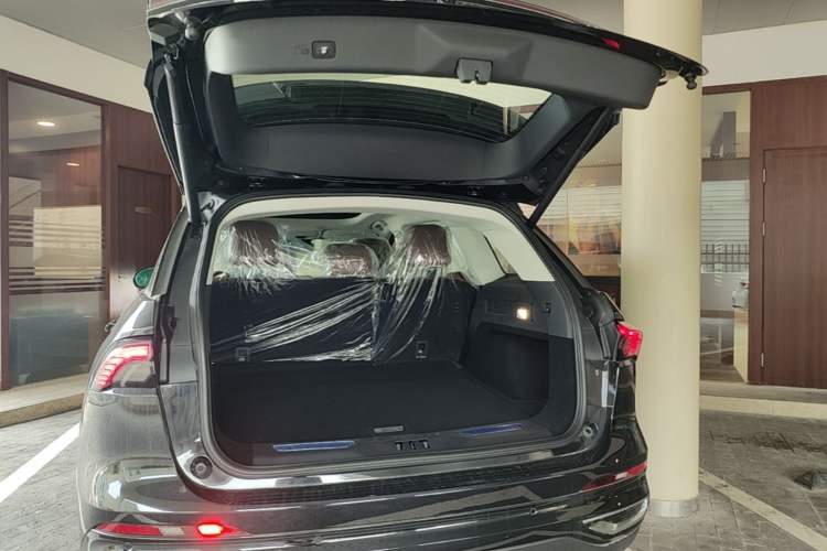 Used Lincoln Nautilus 2026 Model, 2.0T Four-Wheel-Drive Zunrui Version Trunk