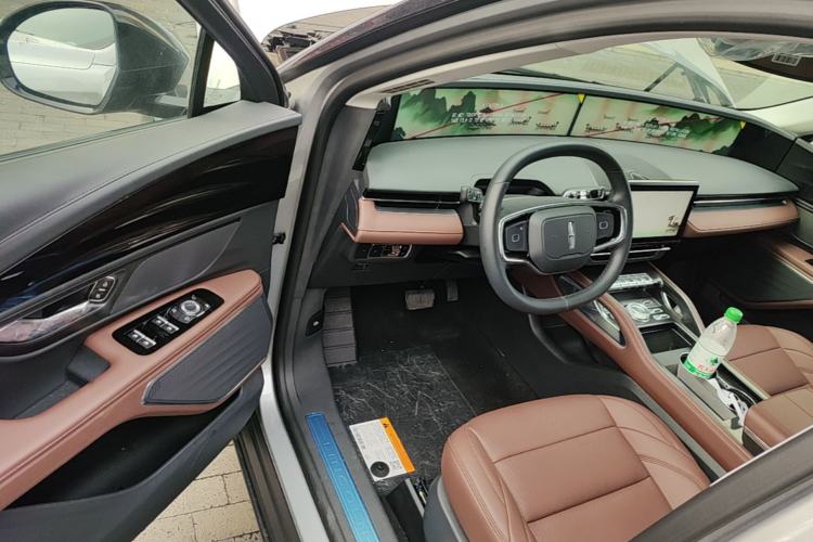 Used Lincoln Nautilus 2026 Model, 2.0T Four-Wheel-Drive Zunyi Hybrid Version Driver Seat