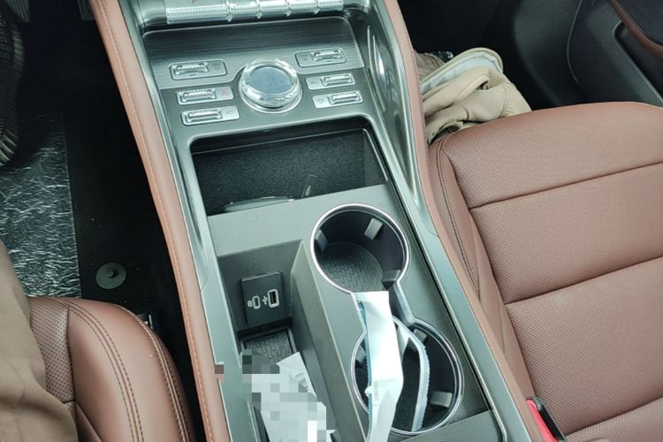 Used Lincoln Nautilus 2026 Model, 2.0T Four-Wheel-Drive Zunyi Hybrid Version Gear Lever