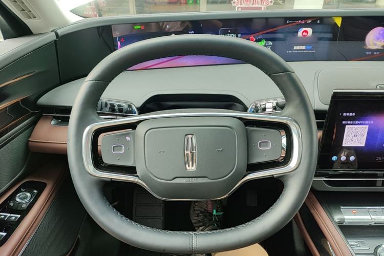 Used Lincoln Nautilus 2026 Model, 2.0T Four-Wheel-Drive Zunyi Hybrid Version Steering Wheel