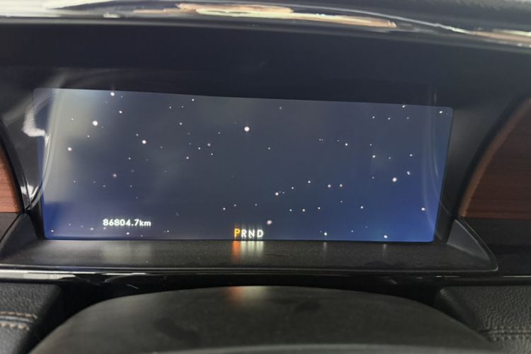 Used Lincoln Navigator  Odometer Close Up
