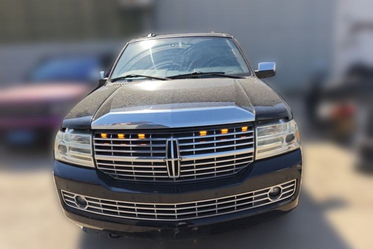Used Lincoln Navigator 2005 5.4L Front