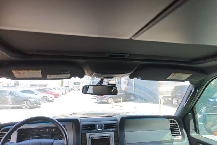 Used Lincoln Navigator 2005 5.4L Headliner
