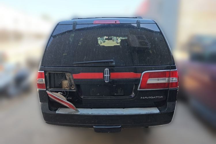 Used Lincoln Navigator 2005 5.4L Rear