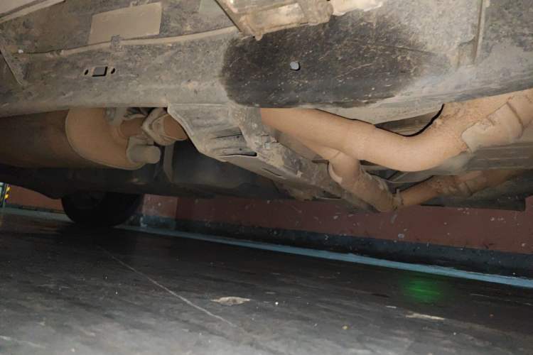 Used Lincoln Navigator 2010 5.4L AWD Chassis Front Right