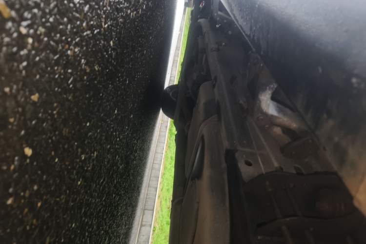 Used Lincoln Navigator 2010 5.4L AWD Chassis Rear Left