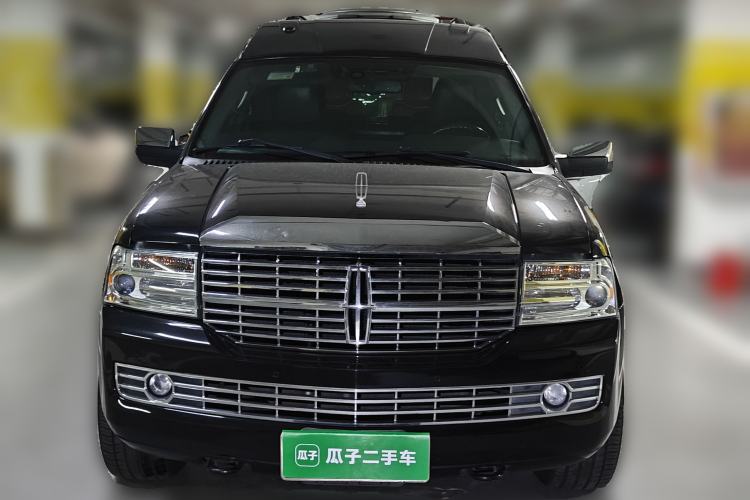Used Lincoln Navigator 2010 5.4L AWD Front
