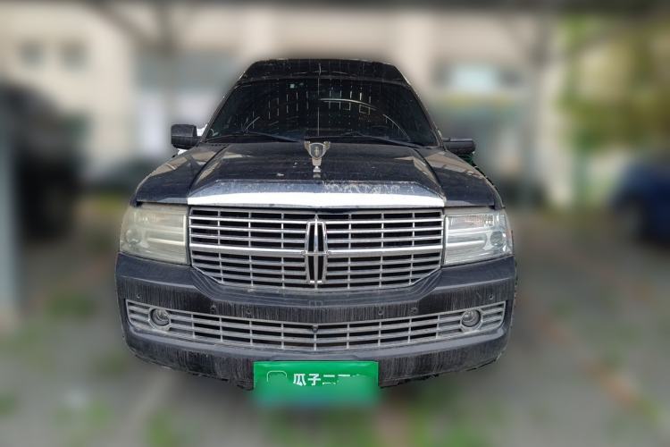 Used Lincoln Navigator 2010 Presidential Number Front