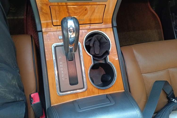 Used Lincoln Navigator 2010 Presidential Number Gear Lever