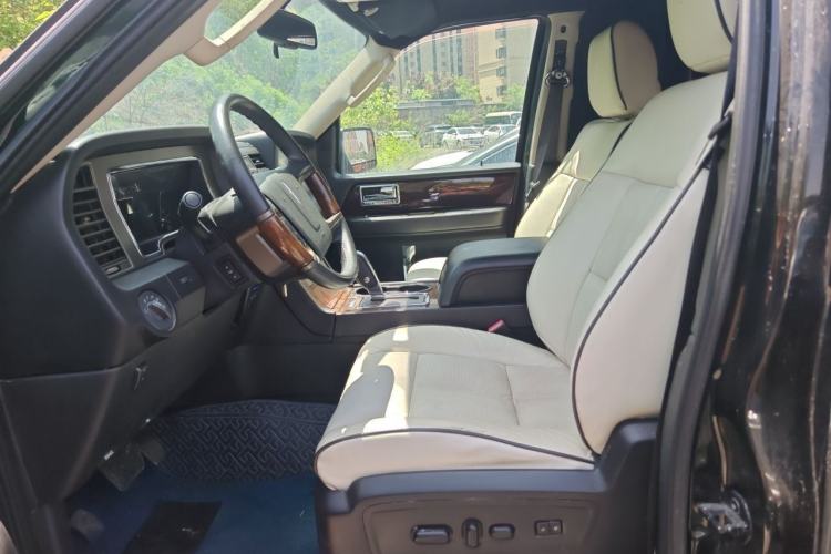 Used Lincoln Navigator 2010 Leader No. 1 5.4L V8 Left Front Seat