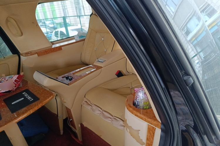 Used Lincoln Navigator 2010 Presidential Number Left Rear Seat