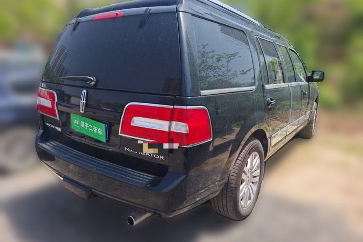 Used Lincoln Navigator 2010 Leader No. 1 5.4L V8 Rear Right 45 Deg