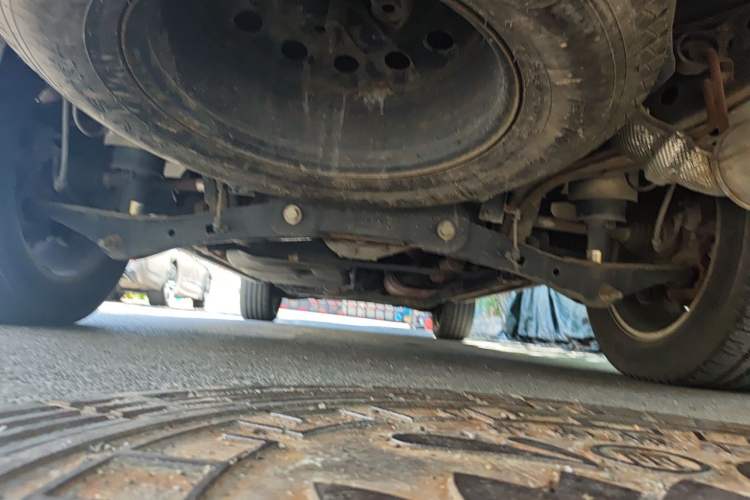 Used Lincoln Navigator 2010 5.4L AWD Chassis Rear