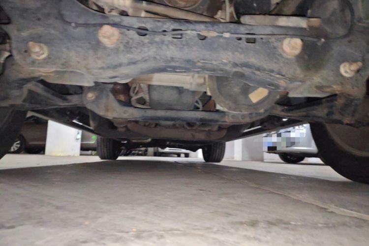 Used Lincoln Navigator  Chassis Front