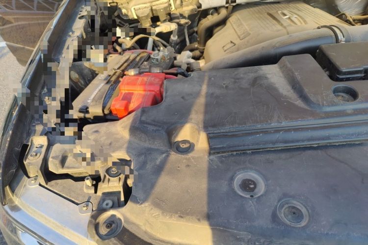 Used Lincoln Navigator 2014 3.5T AWD Parallel Import Engine Bay Right