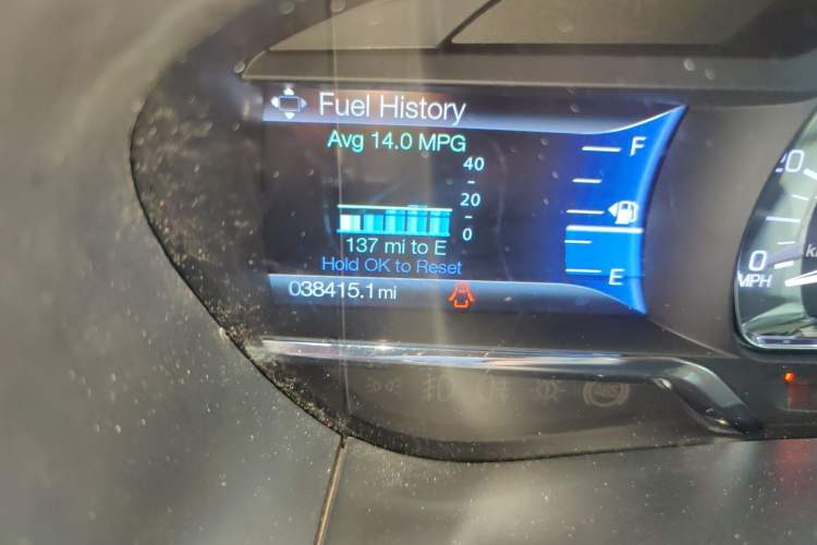 Used Lincoln Navigator 2014 3.5T AWD Parallel Import Odometer Close Up