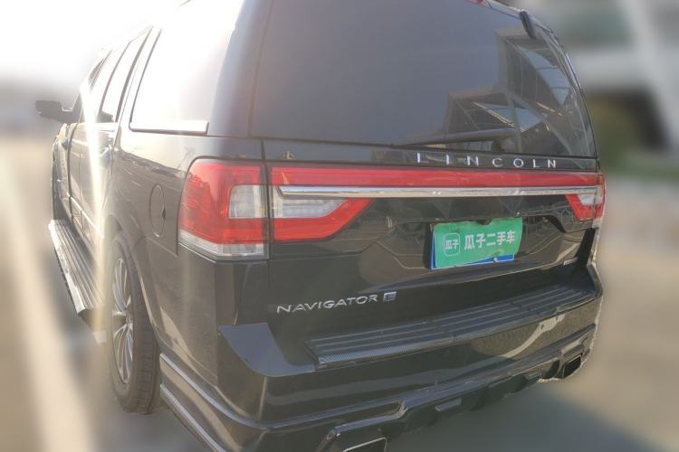 Used Lincoln Navigator 2014 3.5T AWD Parallel Import Rear Left 45 Deg