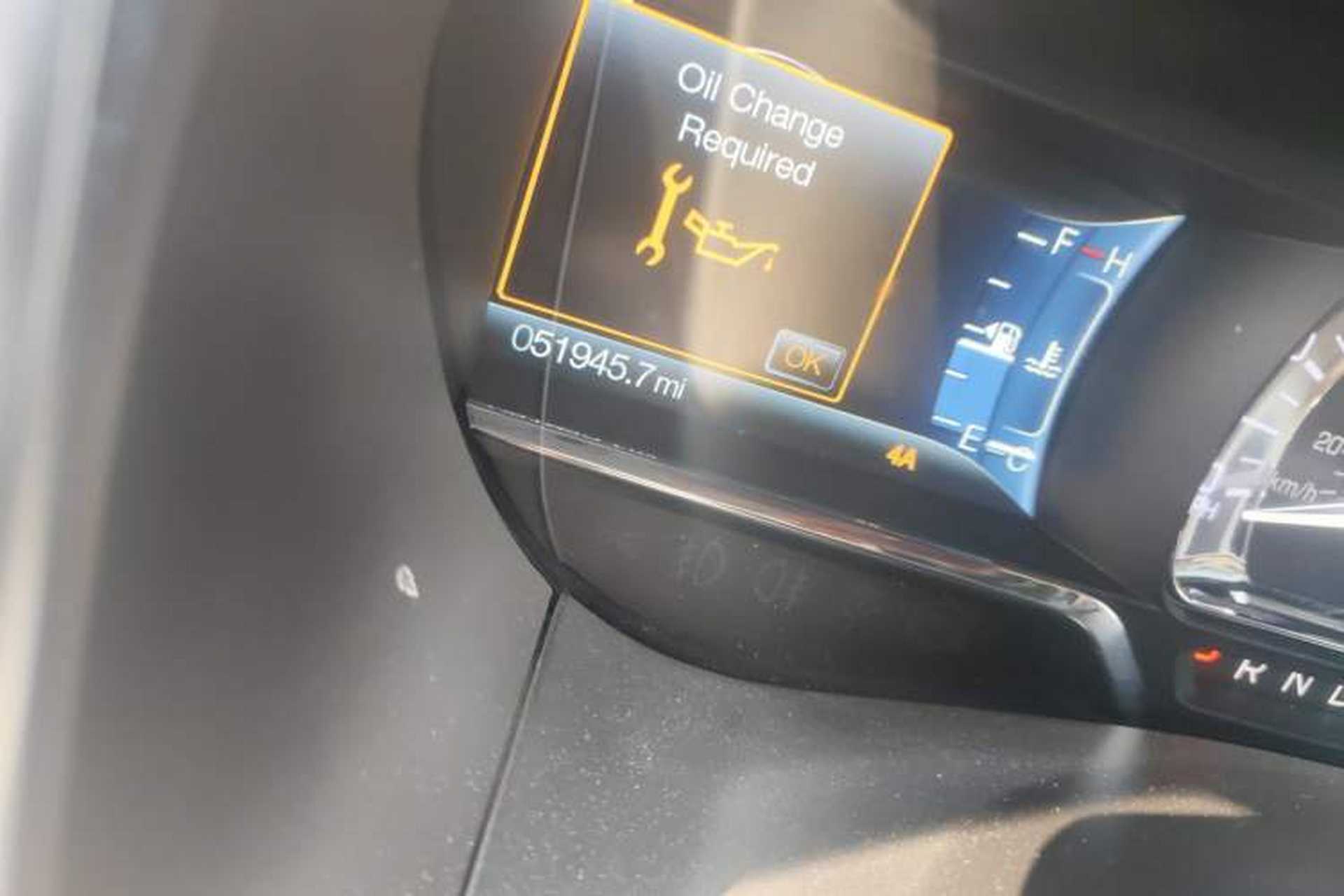 Used Lincoln Navigator  Odometer Close Up