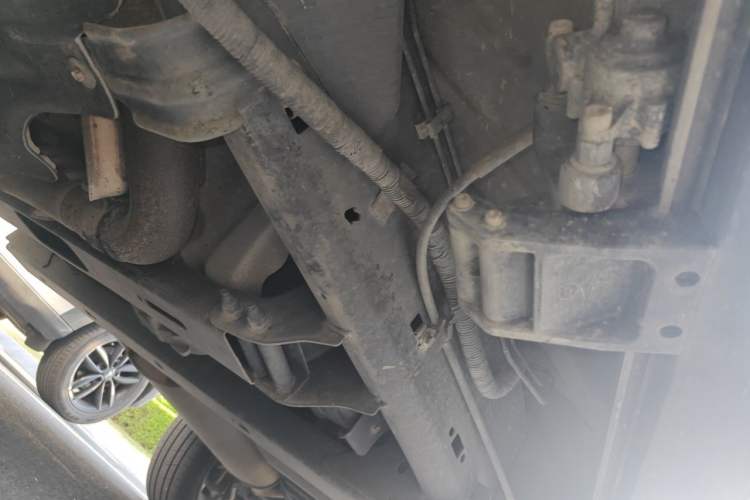 Used Lincoln Navigator 2016 3.5T AWD Chassis Front Left