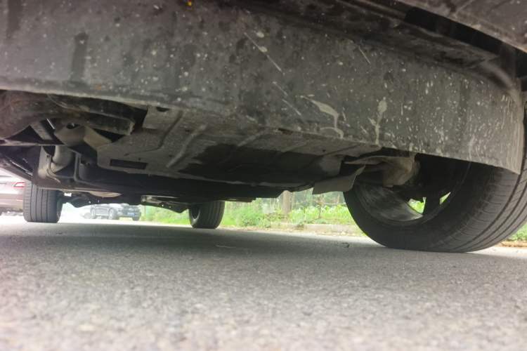 Used Lincoln Navigator  Chassis Front