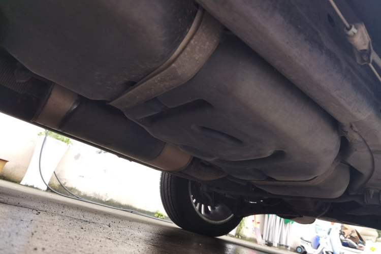 Used Lincoln Navigator 2016 3.5T AWD Chassis Rear Left