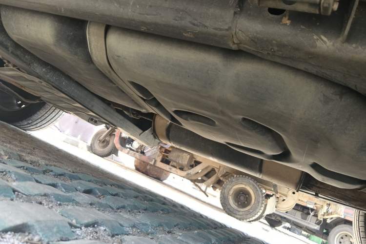 Used Lincoln Navigator 2016 3.5T AWD Chassis Rear Left