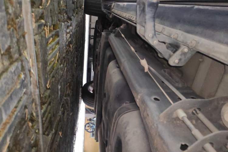 Used Lincoln Navigator 2016 3.5T AWD Chassis Rear Left