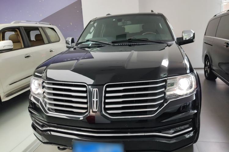 Used Lincoln Navigator 2016 3.5T AWD Front