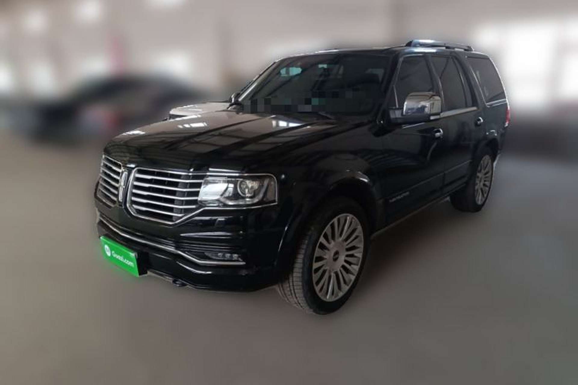 Used Lincoln Navigator 2016 3.5T AWD Front Left 45 Deg