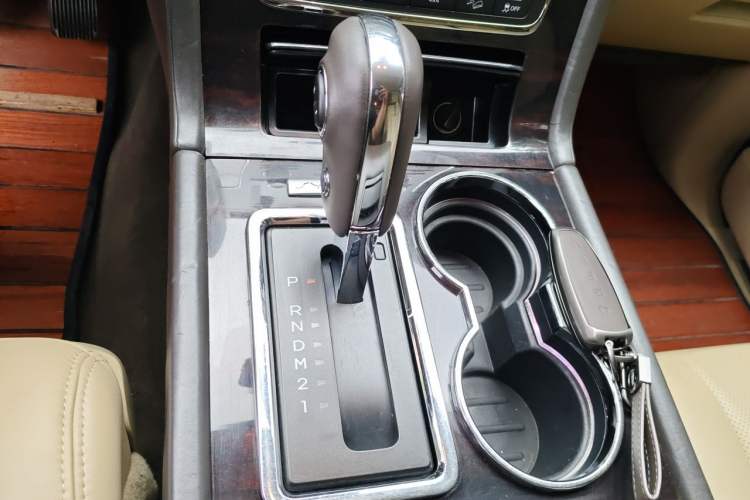 Used Lincoln Navigator 2016 3.5T Diplomat U.S. Specification Gear Lever