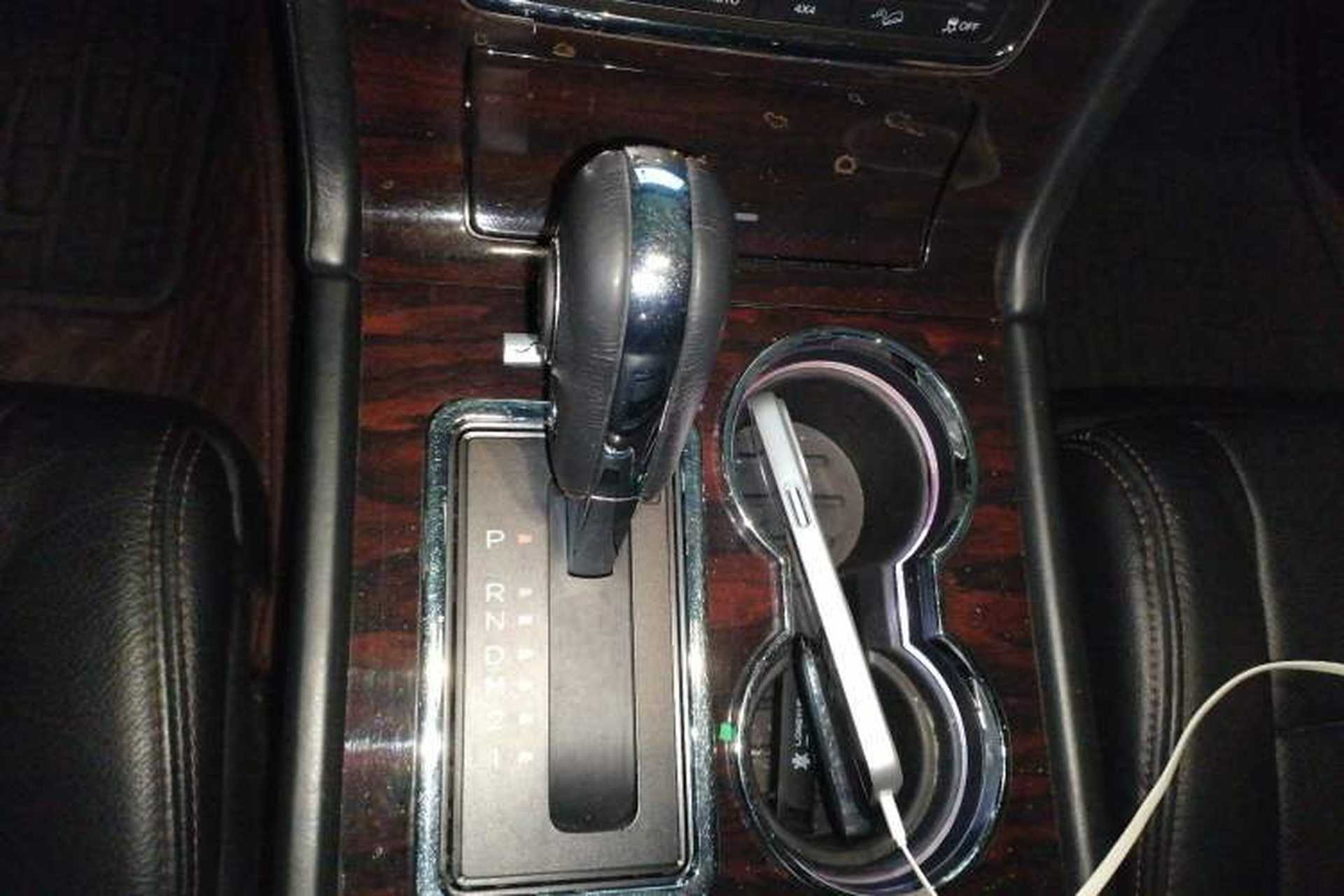 Used Lincoln Navigator 2016 3.5T AWD Gear Lever
