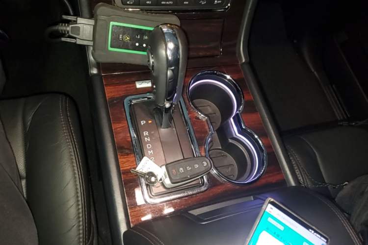 Used Lincoln Navigator 2016 3.5T AWD Gear Lever
