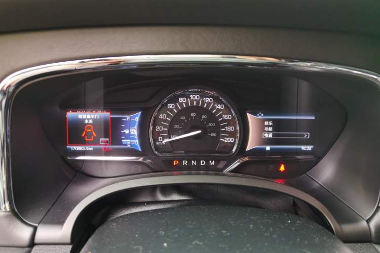Used Lincoln Navigator 2016 3.5T AWD Instrument Cluster