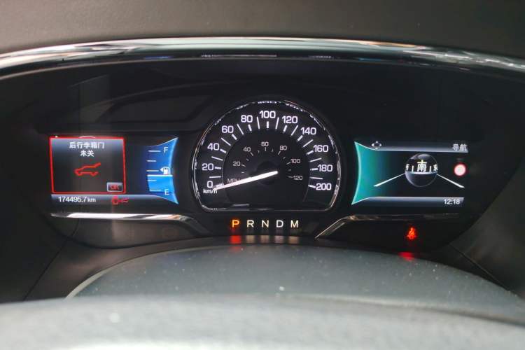 Used Lincoln Navigator 2016 3.5T AWD Instrument Cluster